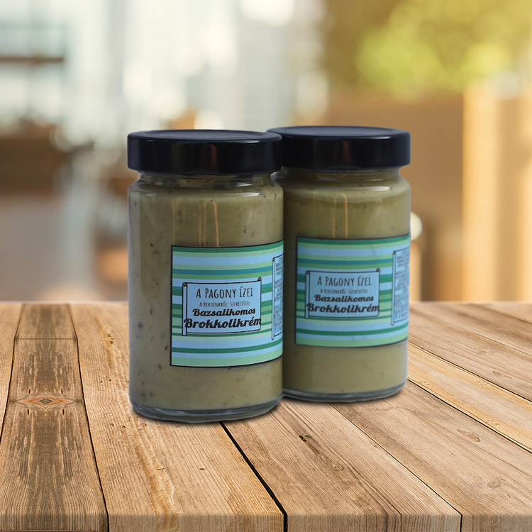 Bazsalikomos Brokkolikrém